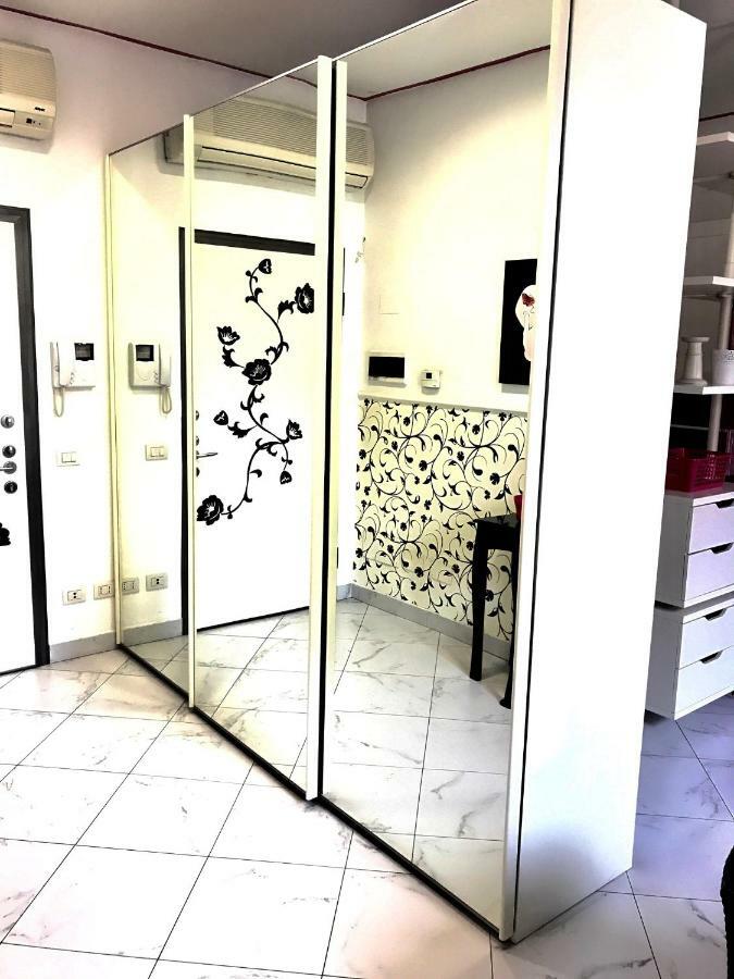 Sarpi Apartment Мілан Екстер'єр фото